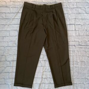 Men 38 pleated classic dress pants w/cuffed leg hem tan
